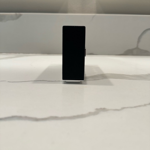 Prada Logo Plaque - Picture 7 of 9